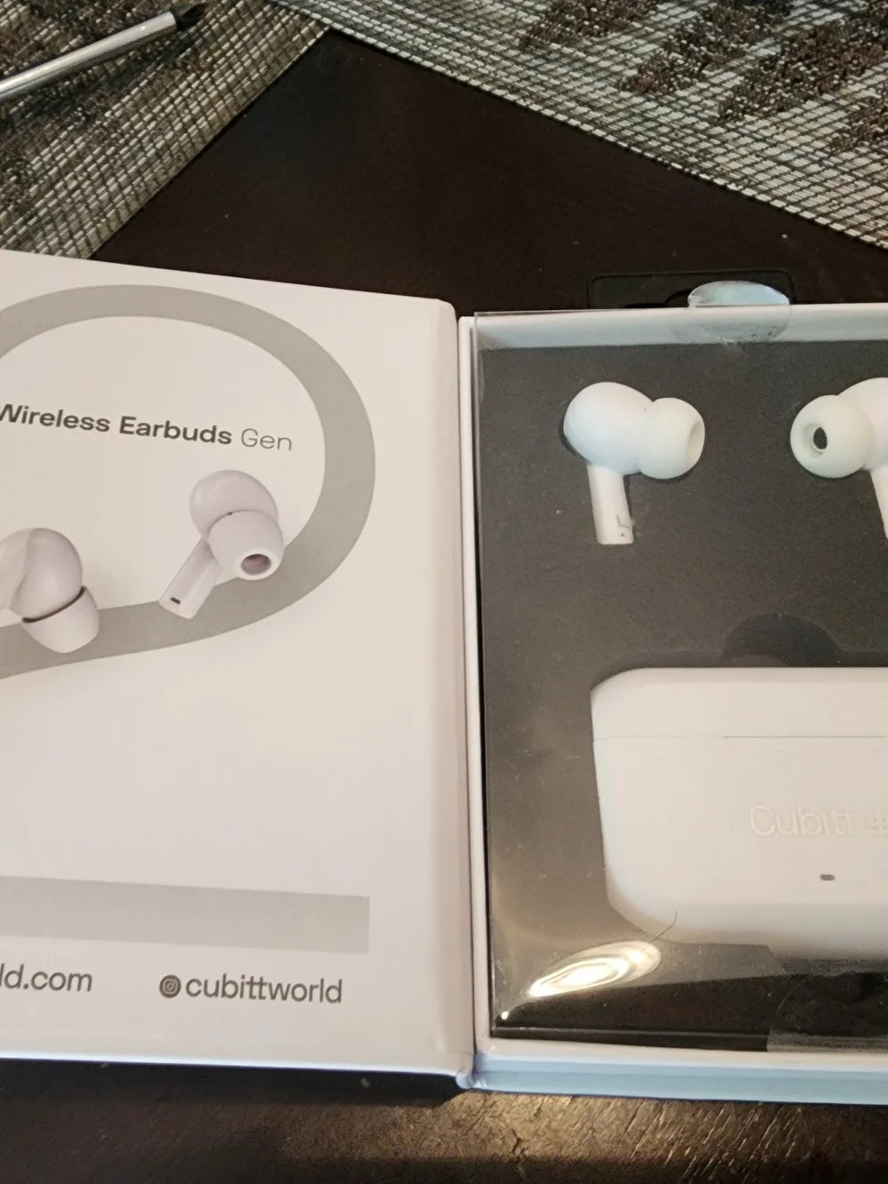 Cubitt Gen 2 wireless earbuds